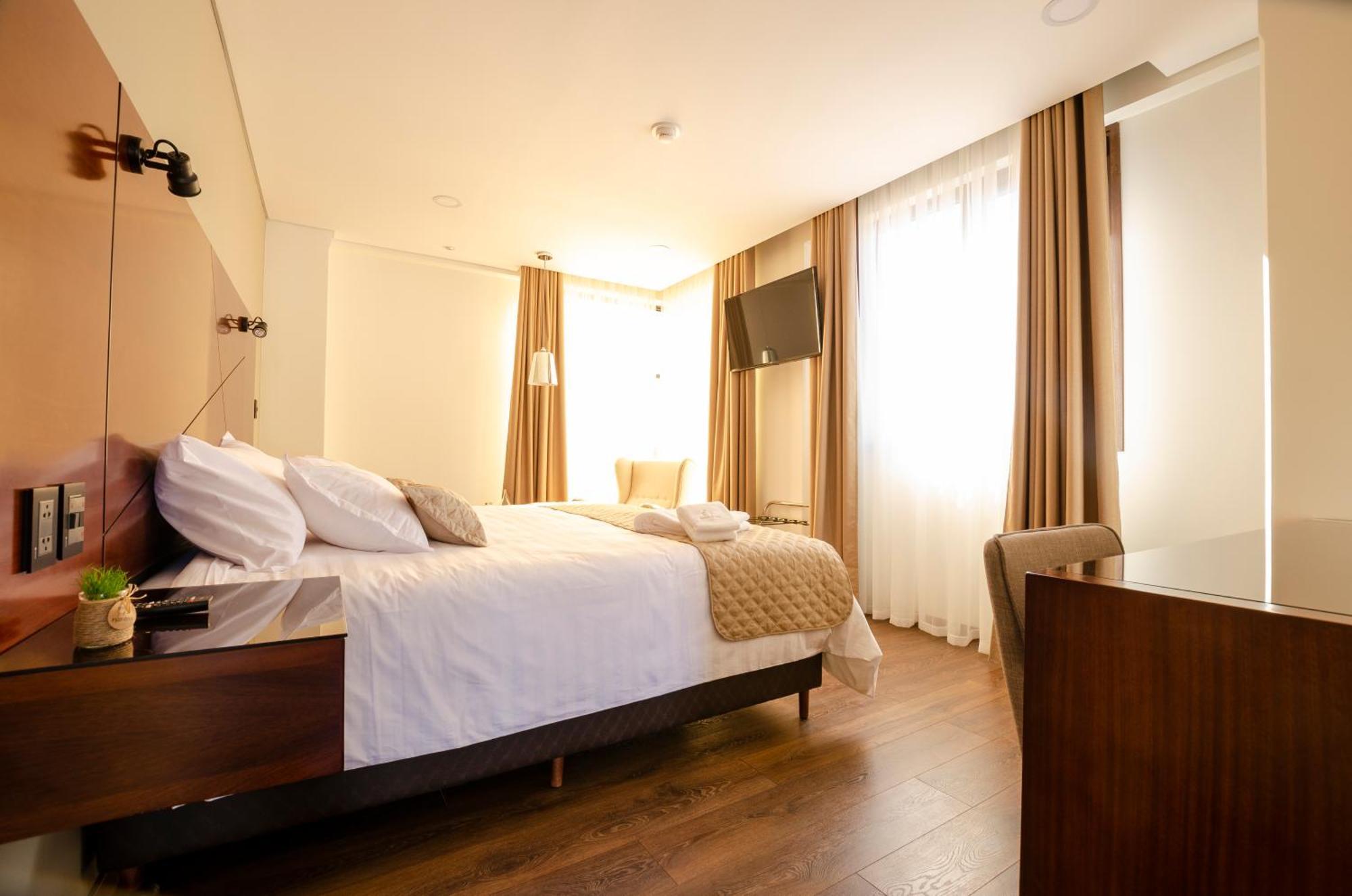 Hotel Mitru Sur La Paz Exteriör bild